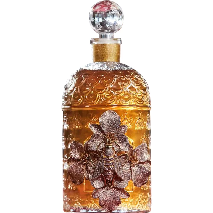 150340_img-8887-guerlain-le-flacon-aux-abeilles-le-songe-de-la-reine_720 دکانت عطر گرلن ایمجین بای بگوم خان | Guerlain Imagine by Begüm Khan - تصویر 1